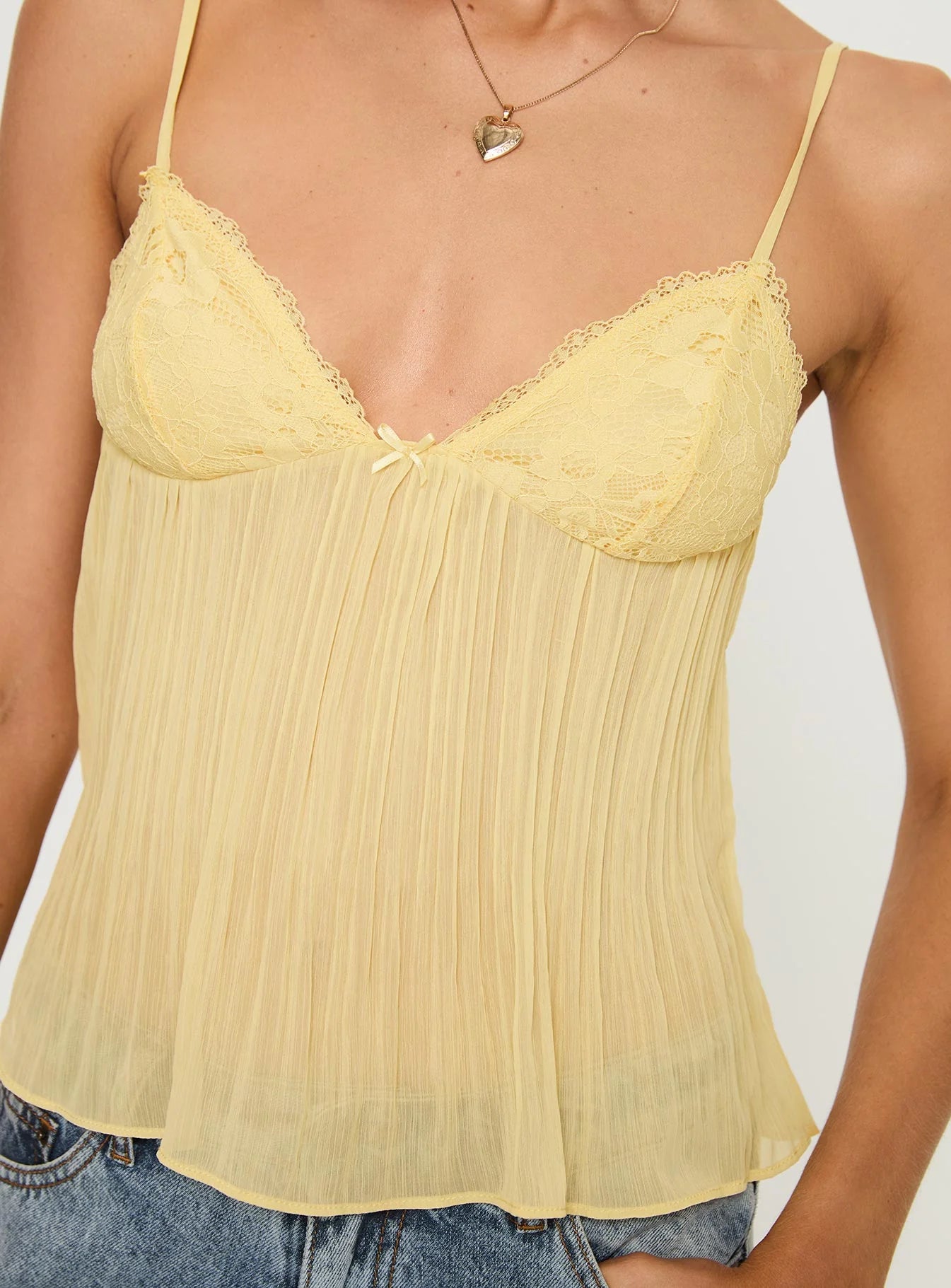Mira Pleat Top Lemon
